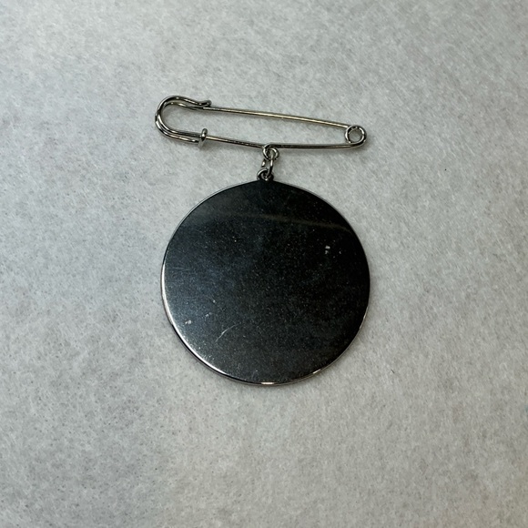 Louis Vuitton Brown Monogram Canvas Pin Brooch Bag Charm - Picture 2 of 5